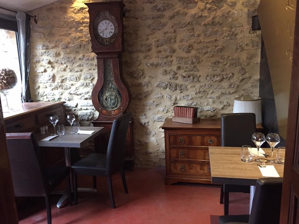 Hotel Le Vieux Bistrot Cabrières-dʼAvignon Exterior foto